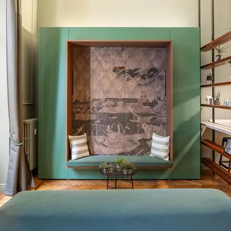 Apartment In Centro, Doccia Con Genoa